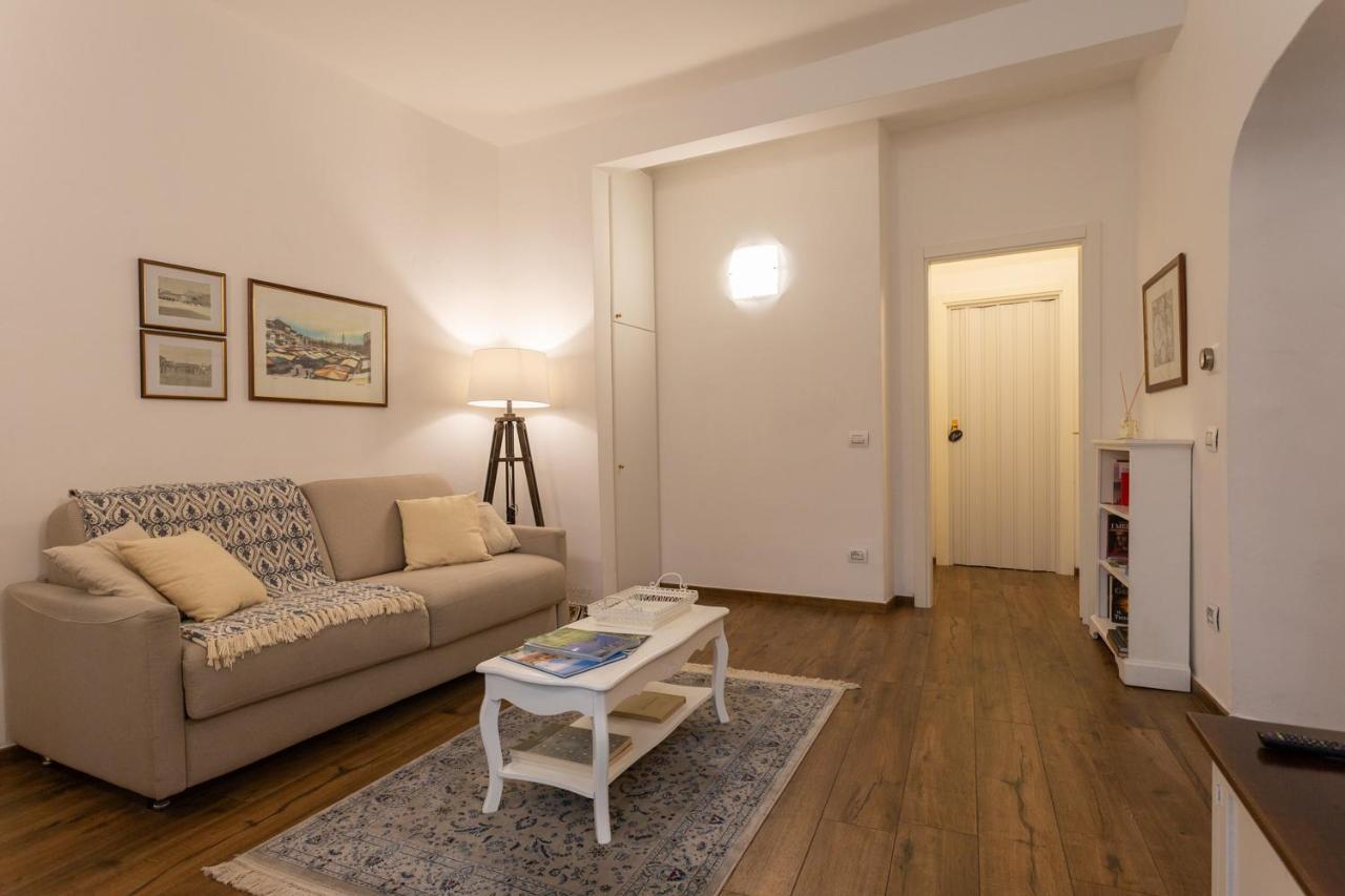 Mercatale Apartment Prato  Buitenkant foto