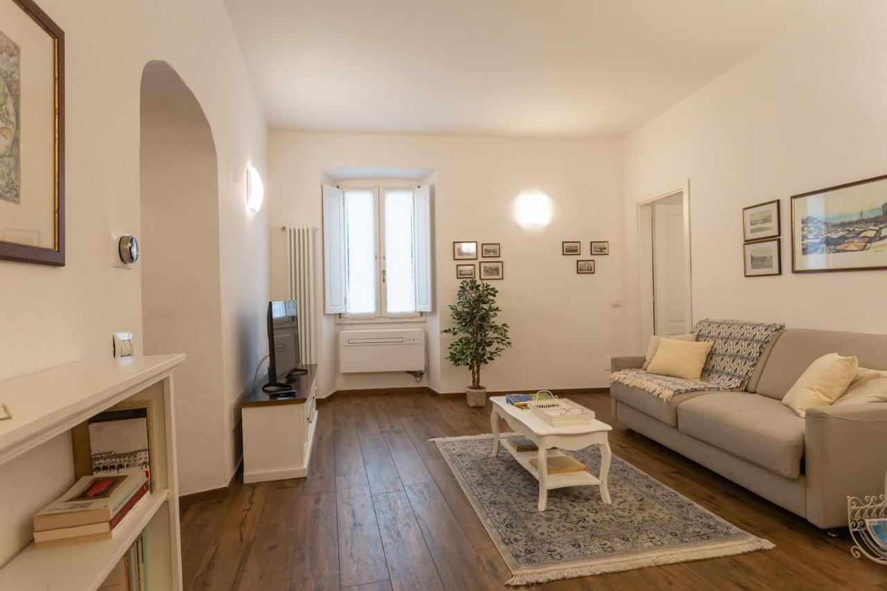Mercatale Apartment Prato  Buitenkant foto