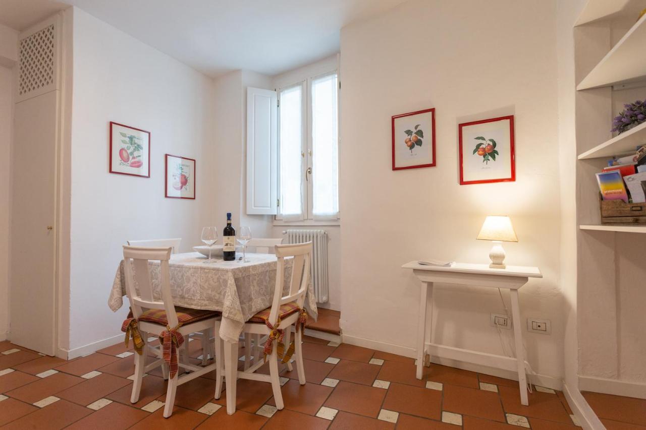 Mercatale Apartment Prato  Buitenkant foto